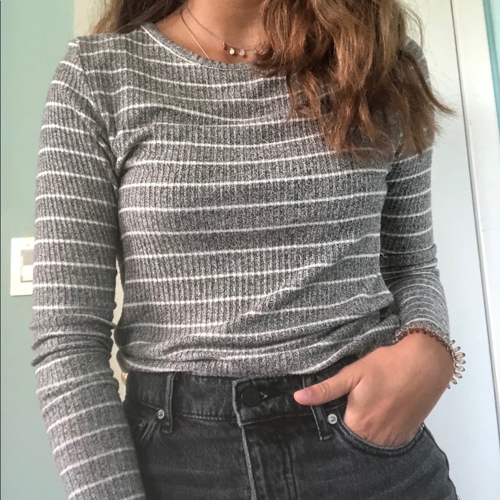 Brandy Melville long sleeve